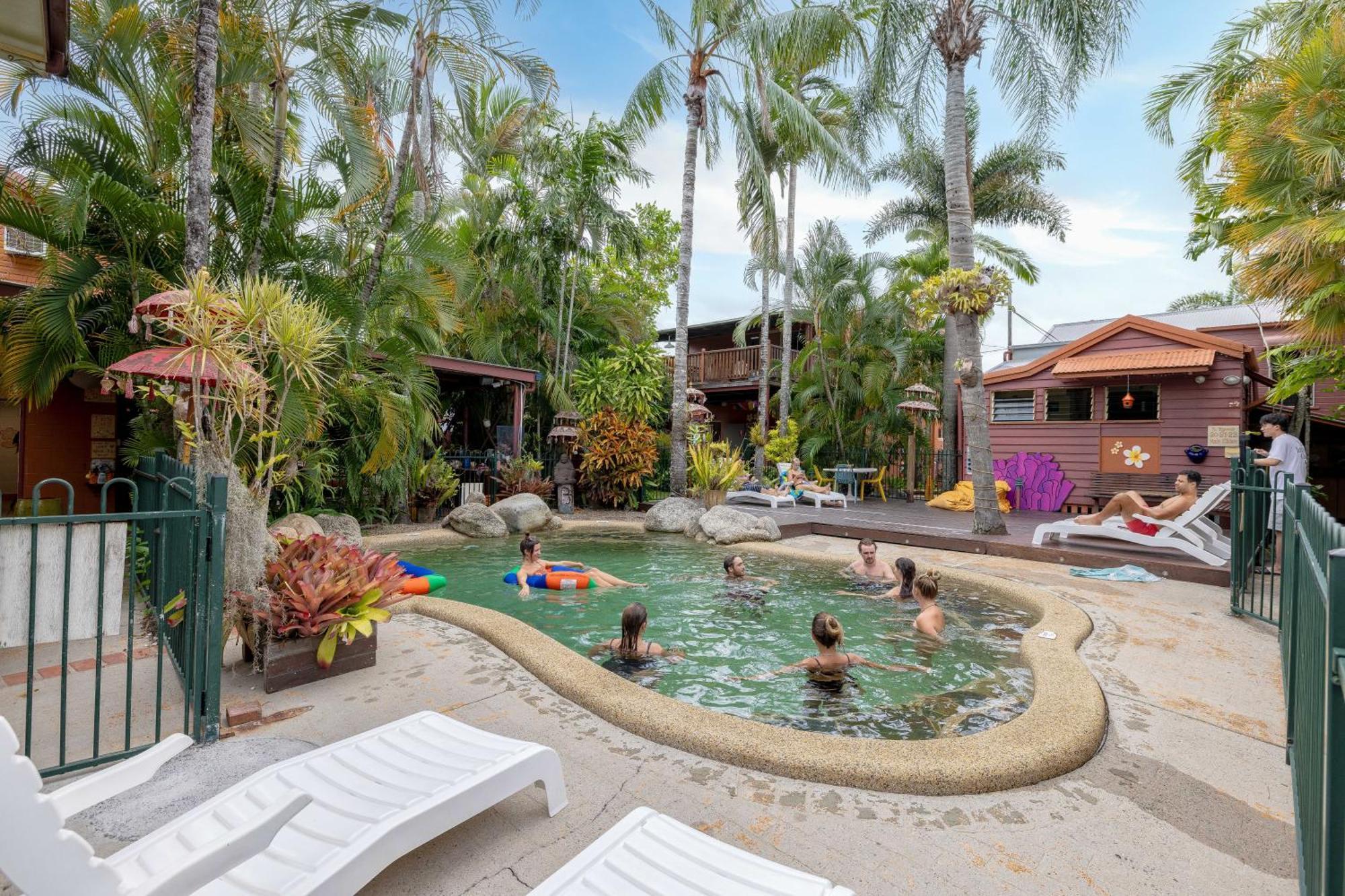 Travellers Oasis Hostel Cairns Luaran gambar